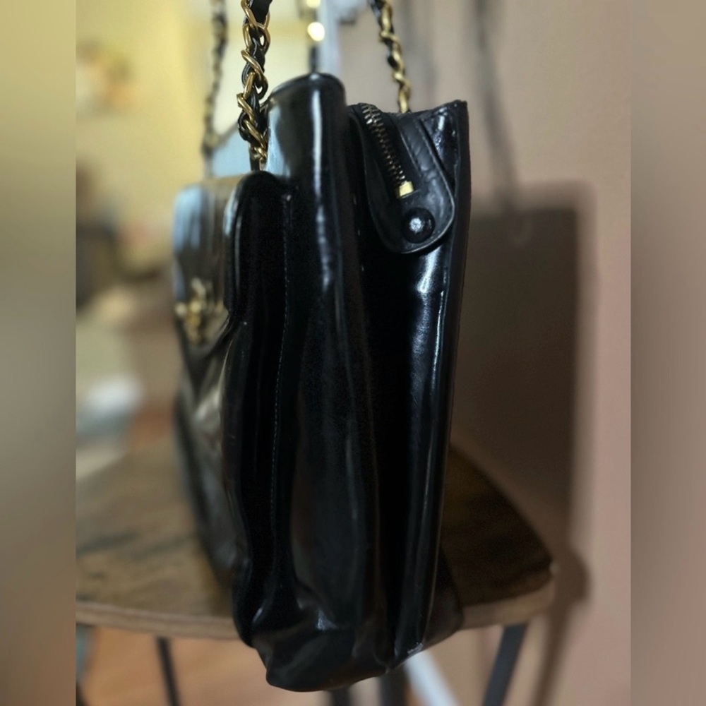 Chanel Vintage Black Patent Leather Chain Tote Shoulder Bag - Picture 5 of 12